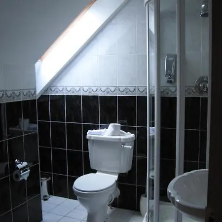 Tailors Lodge, Luxurious Peaceful Apartment- Castleisland, Kerry *