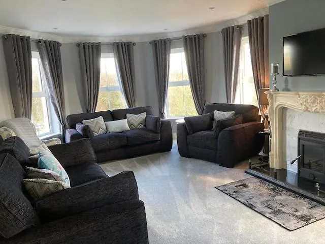 Tailors Lodge, Luxurious Peaceful Apartment- Castleisland, Kerry