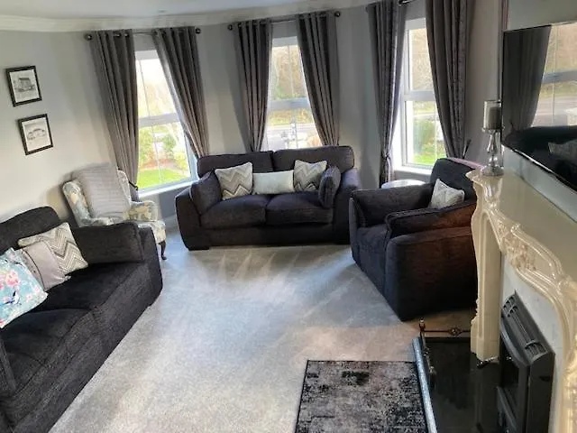 Daire Tailors Lodge, Luxurious Peaceful Apartment- Castleisland, Kerry